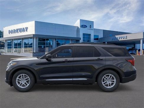 New 2025 Ford Explorer Active w/ Active Comfort Package image 3