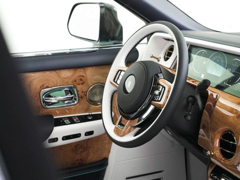 New 2026 Rolls-Royce Phantom Sedan image 70