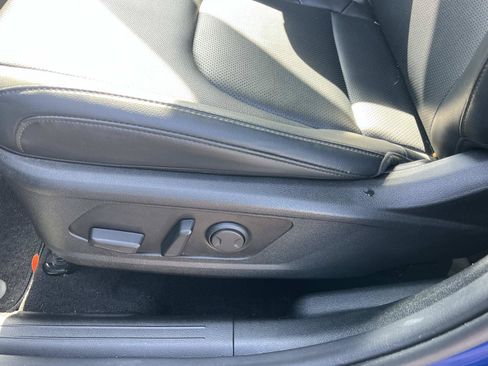 Used 2023 Kia Sportage EX FWD image 28