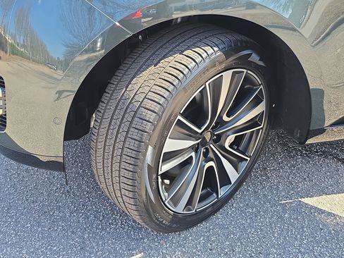 New 2026 Land Rover Range Rover SE image 33