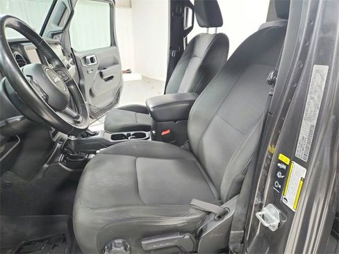 Used 2020 Jeep Gladiator Sport w/ Quick Order Package 24S image 19