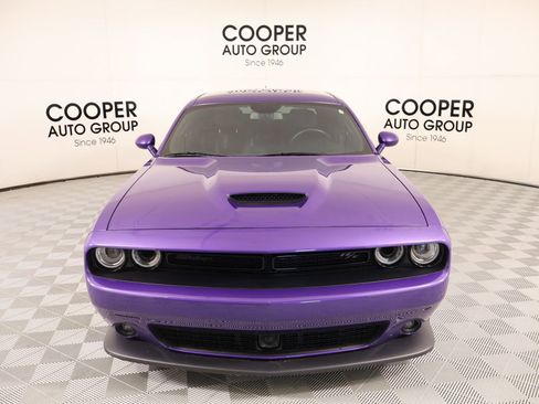 Used 2023 Dodge Challenger R/T w/ Plus Package RWD image 9
