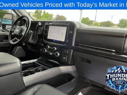 Used 2023 Ford F350 Lariat AWD/4WD image 27