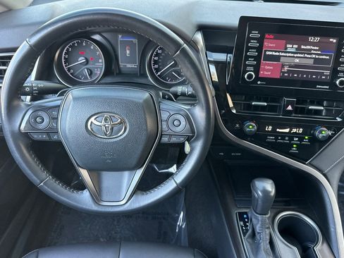 Used 2022 Toyota Camry SE image 27