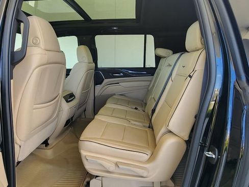 Used 2024 Cadillac Escalade ESV Premium Luxury w/ LPO, Floor Liner Package AWD/4WD image 22