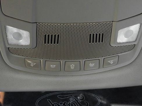 Used 2019 Ford F250 XL w/ Power Equipment Group image 28