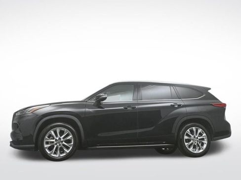 Used 2022 Toyota Highlander Limited image 36