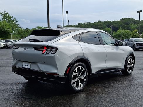 Certified 2023 Ford Mustang Mach-E Premium AWD/4WD image 6