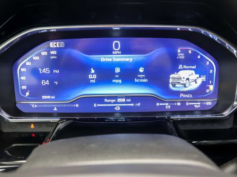 Used 2024 Chevrolet Silverado 2500 LT w/ Convenience Package image 23