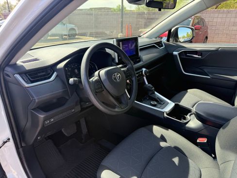 Used 2024 Toyota RAV4 XLE w/ Convenience Package AWD/4WD image 14