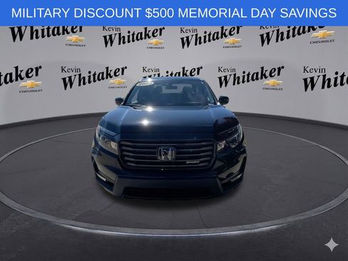 Used 2023 Honda Ridgeline Sport image 3