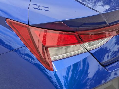 Used 2024 Hyundai Elantra SEL FWD image 37
