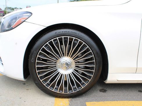 Used 2018 Mercedes-Benz S 560 4MATIC Sedan image 48