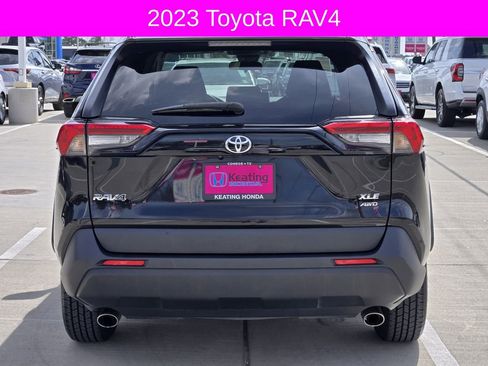 Used 2023 Toyota RAV4 XLE image 6