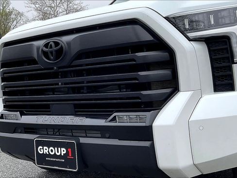 Used 2025 Toyota Tundra Limited image 31