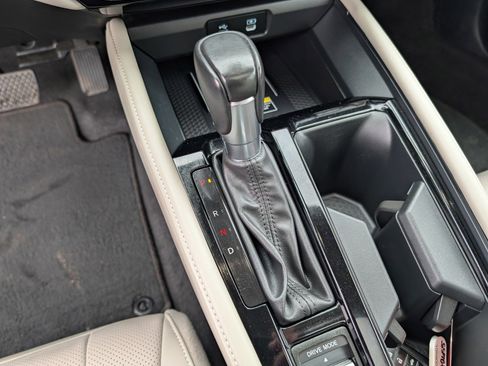 Used 2023 Honda Accord Touring image 23