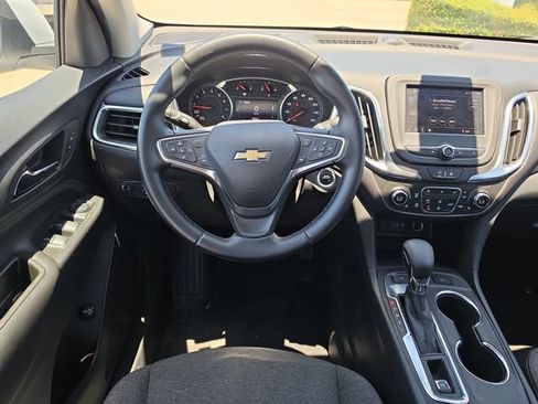 Used 2024 Chevrolet Equinox LT AWD/4WD image 10