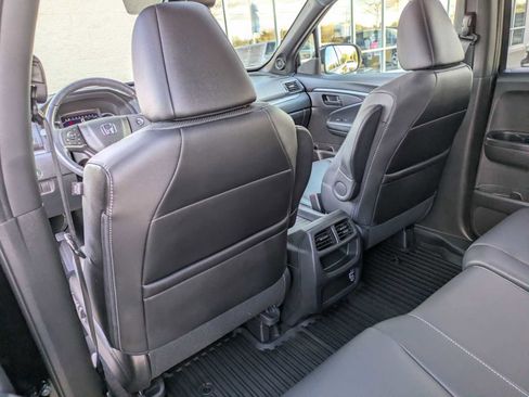 Certified 2023 Honda Passport EX-L image 17