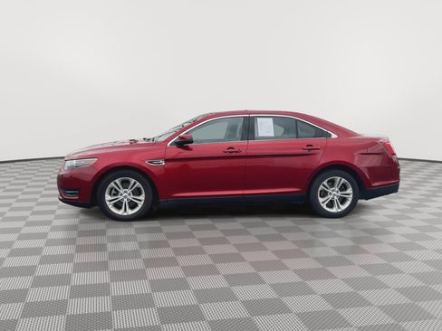 Used 2015 Ford Taurus SEL image 5