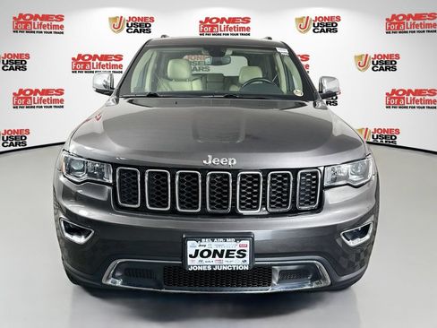Used 2020 Jeep Grand Cherokee Limited AWD/4WD image 13