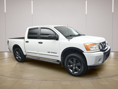 Used 2015 Nissan Titan SV w/ SV Value Truck Package
