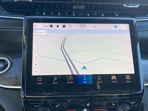 Used 2023 Jeep Grand Cherokee L Limited image 23