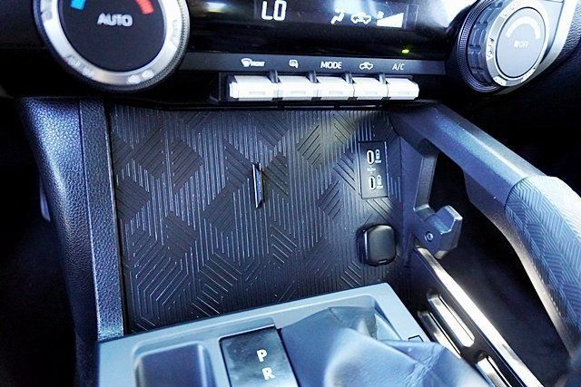 Used 2024 Toyota Tacoma TRD Off-Road AWD/4WD image 39