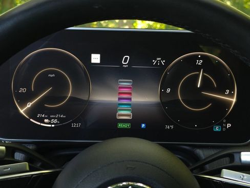 Used 2023 Mercedes-Benz EQS 450+ 4MATIC Sedan image 37