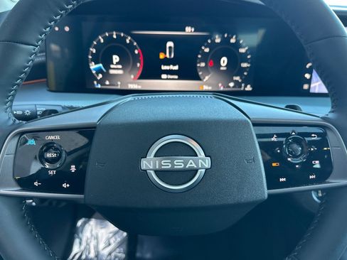 Used 2025 Nissan Murano SL AWD/4WD image 35