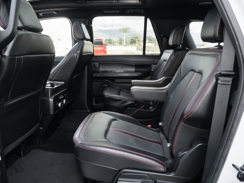 Used 2021 Ford Expedition Max Limited image 41