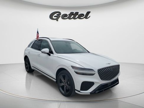 Used 2025 Genesis GV70 3.5T Sport w/ Sport Advanced Package AWD/4WD image 2