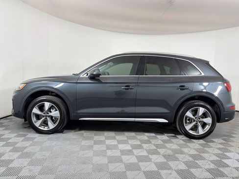 Used 2023 Audi Q5 2.0T Premium Plus w/ Premium Plus Package image 2