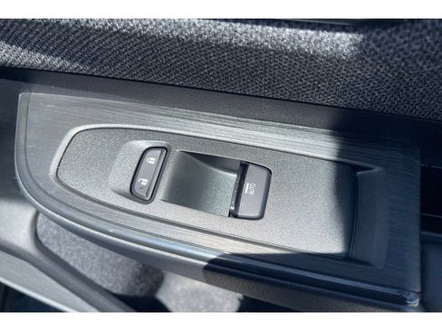 Used 2026 Subaru Outback Premium AWD/4WD image 22