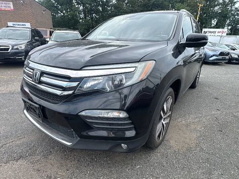 Used 2018 Honda Pilot Elite image 1