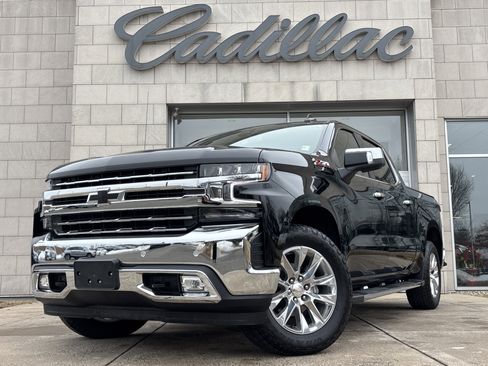 Used 2022 Chevrolet Silverado 1500 LTZ w/ LTZ Premium Package image 12