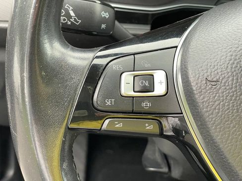 Used 2019 Volkswagen Jetta SE FWD image 12