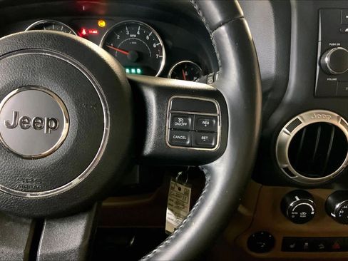 Used 2016 Jeep Wrangler Rubicon w/ Dual Top Group image 24