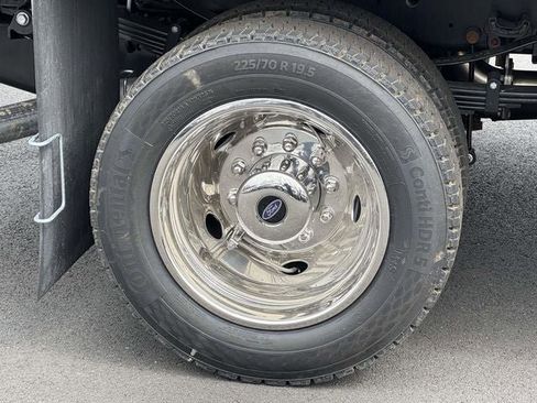 New 2026 Ford F550 4x4 Supercab Super Duty image 9