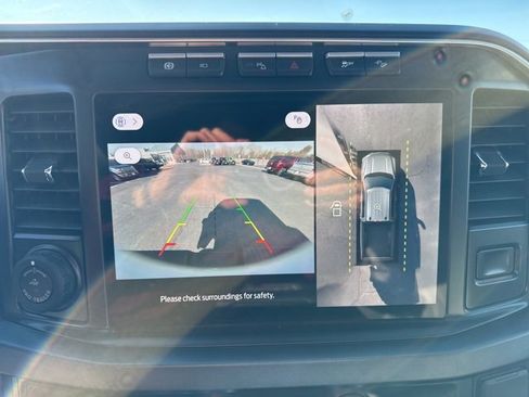 Used 2024 Ford F250 Limited w/ FX4 Off-Road Package image 28