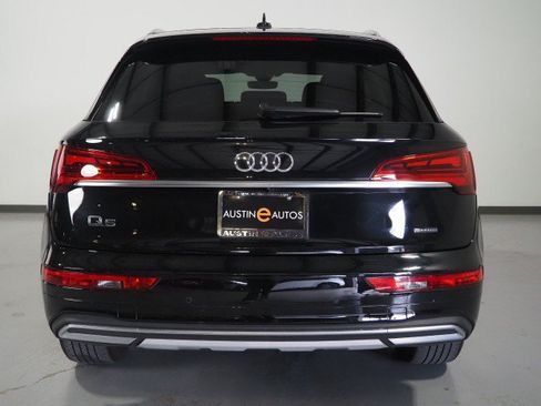 Used 2023 Audi Q5 2.0T Premium w/ Convenience Package AWD/4WD image 44