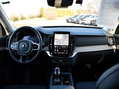 Certified 2025 Volvo XC90 B5 Plus image 16