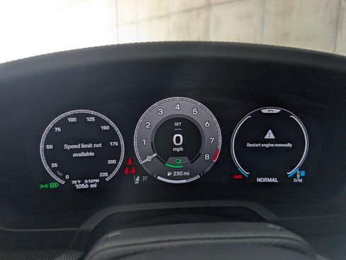 Used 2025 Porsche 911 Carrera 4 GTS image 30