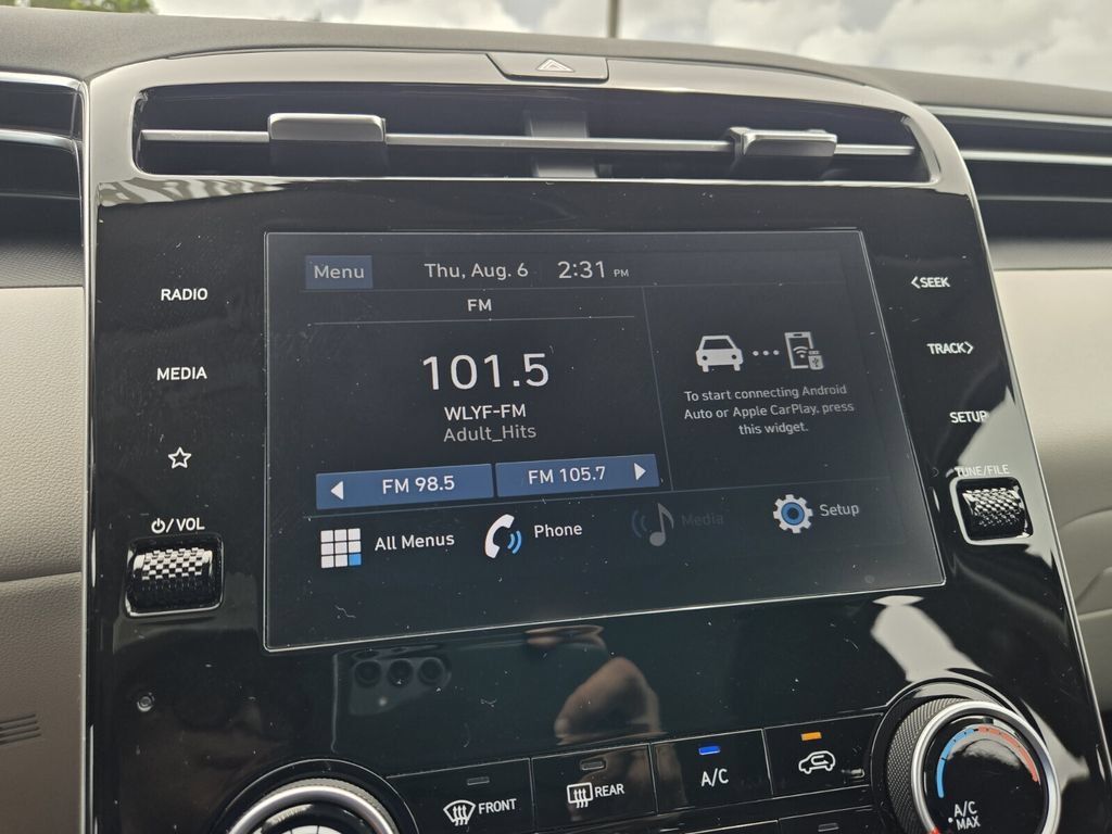Certified 2024 Hyundai Tucson SE FWD image 18