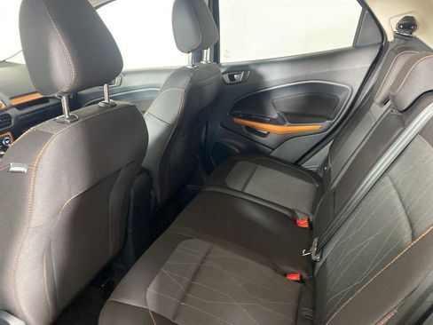 Used 2022 Ford EcoSport SE w/ SE Appearance Package image 11