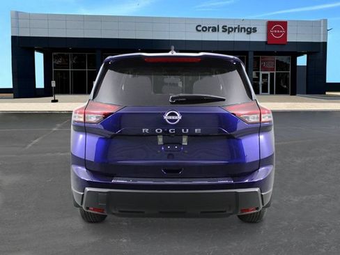 New 2026 Nissan Rogue SV FWD image 4