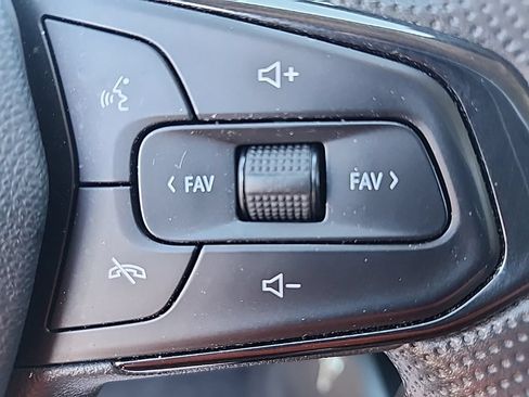 Used 2024 Chevrolet Trax LS FWD image 12