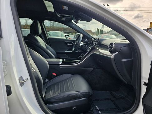Used 2024 Mercedes-Benz C 300 C 300 4MATIC w/ Pinnacle Trim Package image 10