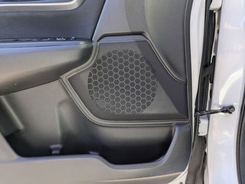 Used 2019 Honda CR-V EX image 15