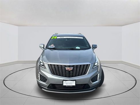 Certified 2024 Cadillac XT5 Premium Luxury image 2