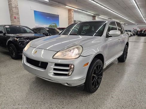 Used 2008 Porsche Cayenne image 1